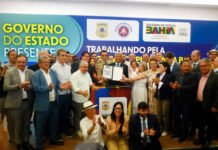 Governador assina projetos de lei que propõem reestruturação na segurança pública na Bahia