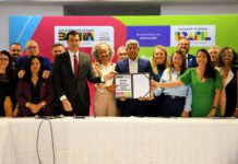 Jerônimo Rodrigues sanciona Programa Bahia Alfabetizada e amplia cooperação entre o estado e os 417 municípios; veja