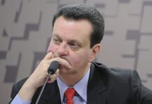Gilberto Kassab defende discutir anistia para evitar prisão e inelegibilidade do ex-presidente Bolsonaro