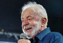 Tarifaço: Lula diz que Brasil não vai ficar de ‘joelho’ e que Trump já mente sobre o país ser mau parceiro comercial; confira