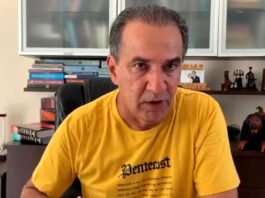 Alvo de busca e apreensão pela Polícia Federal, Silas Malafaia afirma que igreja tem garantido apoio