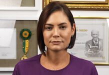 Relatório da Polícia Federal no STF diz que Michelle levou bronca dos policiais na operação de busca e apreensão; veja