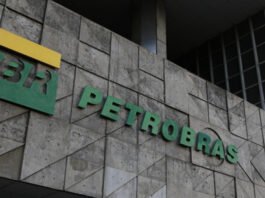 Queda nas ações da Petrobras provoca perda bilionária após resultados
