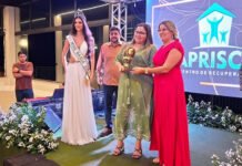 Pastor Reinaldo é homenageado pelo Trabalho Social em prol das mulheres e dos acolhidos no Aprisco em SAJ