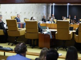 Após decisão de Gilmar Mendes, Alcolumbre defende projeto que facilita impeachment de ministros do STF