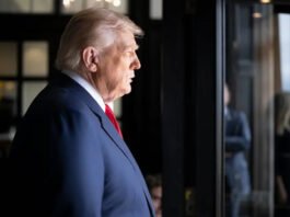 Pesquisa Datafolha diz que 57% dos brasileiros reprovam interferência de Trump no julgamento de Bolsonaro
