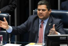 Alcolumbre sinaliza avanço da PEC da Segurança no Senado