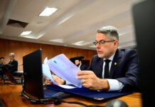 Senador Alessandro Vieira é escolhido relator da PEC da Blindagem e diz que parecer será contra a medida
