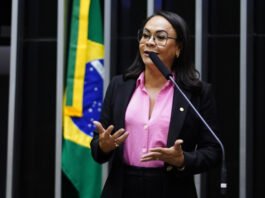 Ivoneide Caetano pausa mandato para tratar aneurisma cerebral: ‘Dias de agonia’