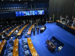 Em meio à crise da lata após desfile no Carnaval do Rio, Senado faz post sobre o que é intolerância religiosa