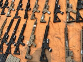 Na Bahia, arsenal de guerra com mais de 20 fuzis é apreendido e balanço final de operação ainda será divulgado; veja