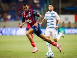 Na Arena Fonte Nova, Bahia sai na frente, mas leva a virada e perde para o Cruzeiro em jogo pelo Brasileirão