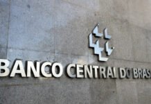 País tem déficit de US$ 4,7 bi nas contas externas em agosto; entenda