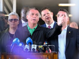 ‘Bunker da oposição’: Bolsonaro já articula palanques nos estados dentro da Papudinha e tem movimento nos bastidor