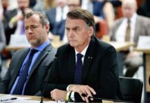 Bolsonaro pode ir ao semiaberto em 2033 e ser solto em 2037, diz Vara de Execuções Penais em documento