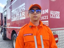 Capitão do Corpo de Bombeiros relatou os detalhes de incêndio em depósito no bairro Calabar em Santo Antônio de Jesus: não houve registro de feridos; veja