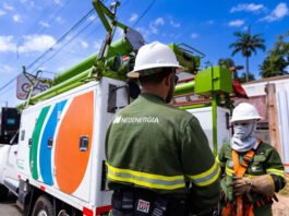 Cerca de 8 mil ligações irregulares de energia foram descobertas só no último mês de agosto na Bahia, diz Neoenergia