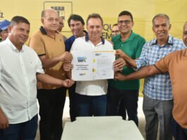 Prefeito Ednaldo dá largada ao Programa Cruz 100% com a pavimentação de 58 ruas