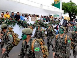 Santo Antônio de Jesus celebra a Independência do Brasil com desfile cívico-cultural e Avenida Ursicino Pinto de Queiroz é tomada por clima festivo; confira