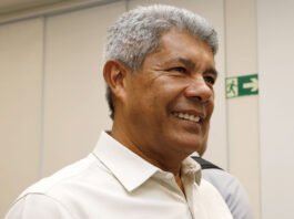 Jerônimo cobrou novamente ACM Neto sobre denúncia envolvendo Rueda com a facção PCC: ‘É para o povo da Bahia’