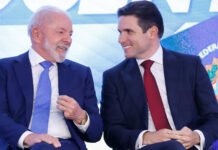 Em almoço no Alvorada, Lula reafirma a Motta ser contra anistia e discute pauta do governo