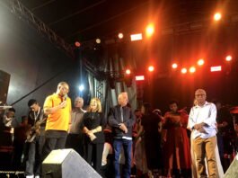 Com grande público animado e envolvido, Salinas da Margarida celebra Dia do Evangélico com momentos de louvor, música e comunhão no município; confira