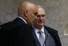 Fachin e Moraes entregam a Lula convite para posse de novo comando do STF marcado para o dia 29