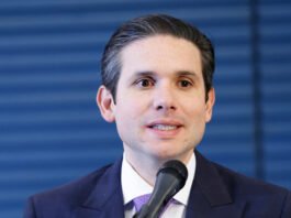Escala 6×1: O governo contradiz Motta e nega ter desistido de enviar projeto que reduz a jornada de trabalho no país; veja