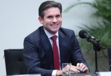 Em conversas com Martha Graeff, Daniel Vorcaro relata encontros com autoridades e chama Hugo Motta de amigo