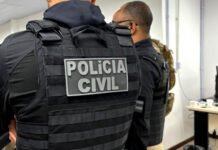 Suspeito de tráfico de drogas é preso após ser denunciado por violência doméstica