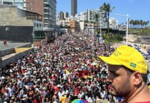 Mais de 50 mil pessoas foram ao ato contra ‘PEC da Blindagem’ e anistia em Salvador, segundo organizadores