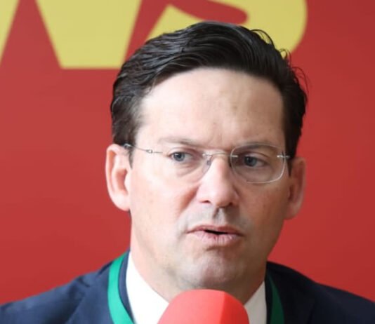 Veja: João Roma cobra posicionamento do União Brasil e defende ACM Neto por um evento com alvo de operação da PF