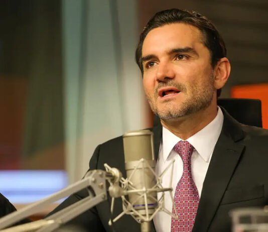 Celso Sabino anuncia saída do comando do Ministério do Turismo