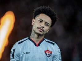 Matheuzinho analisa mais uma derrota do Vitória fora de casa e afirma: ‘Faltou ficar mais com a bola’