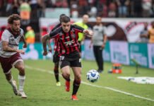 Mais uma derrota: Vitória perde para o Fluminense no Barradão e segue na zona de rebaixamento