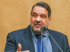 Alan rebate deputados do PT e diz que petistas querem tapar sol sobre fila da regulação: ‘Falta de respeito com povo’