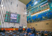 Confira como fica mandato de deputado estadual após prisão na Bahia; caso vai ser analisado na Assembleia Legislativa