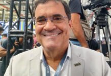 Secretário de Desenvolvimento celebra inauguração da BYD na Bahia e indica aumento de unidades até 2030