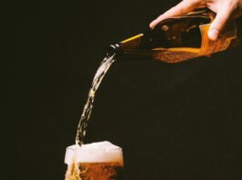 409 votos a favor: Câmara aprova destaque de projeto que torna crime hediondo adulterar alimentos e bebidas