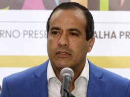 Trégua rompida: Após trocas de afagos com Jerônimo, Bruno Reis volta a atacar governo da Bahia ao lado de ACM Neto