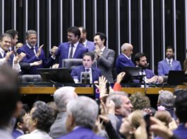 Câmara aprova com votação unânime projeto que amplia faixa de isenção do Imposto de Renda para R$ 5 mil