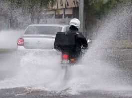 Inmet emite dois alertas de chuvas intensas e um alerta de baixa umidade para diversas cidades da Bahia; confira