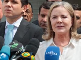Gleisi se reúne com Hugo Motta e líderes partidários para tratar da redistribuição de cargos no governo federal