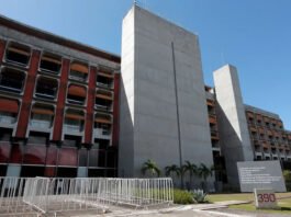 Salário turbinado: governador sanciona aumento de 9% para servidores da Bahia; reajuste será em duas parcelas