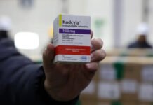 Brasil recebe lote de medicamento para tratar câncer de mama no SUS
