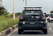 Mulher esfaqueia filho de oito anos e é hostilizada em bairro de Salvador; menor sofreu lesões no rosto e na cabeça