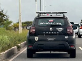 Mulher esfaqueia filho de oito anos e é hostilizada em bairro de Salvador; menor sofreu lesões no rosto e na cabeça
