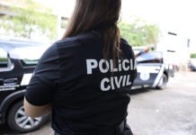 Homem é preso após atirar na companheira e tentar fugir na Bahia