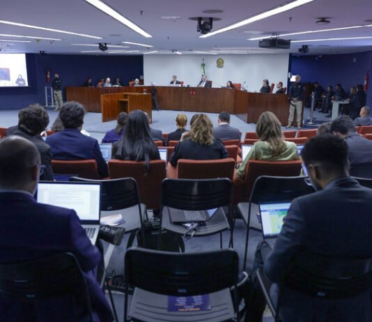 STF suspende julgamento do núcleo 4 do golpe após falas das defesas; retomada será na semana que vem