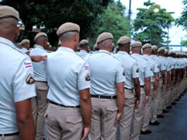 Policiais militares da ativa estão filiados de forma irregular na Bahia e Ministério Público recomendou desfiliação; confira